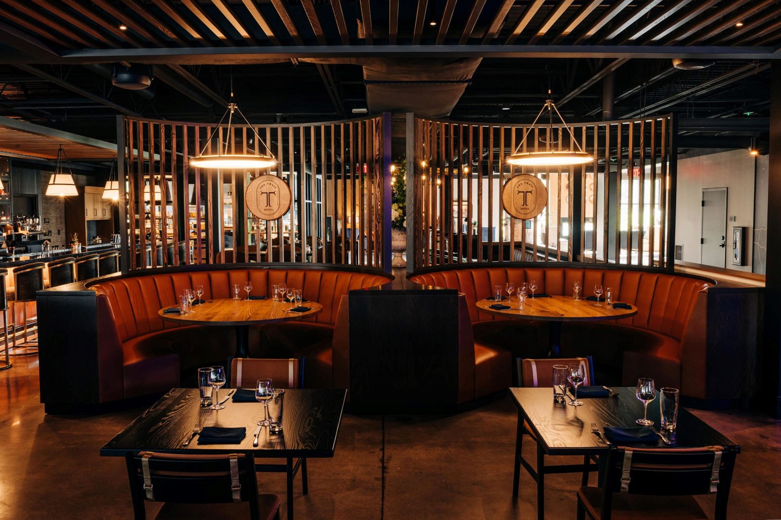 Restaurant in Hotels - Image 1